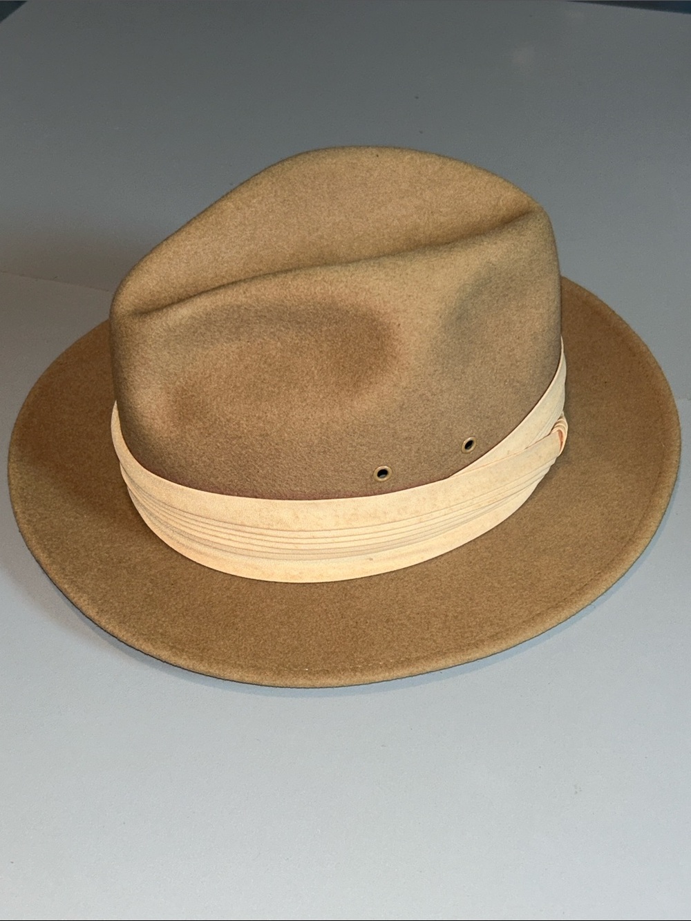 Bollman Classic Felt Fedora 100% wool with Cream Band size M-“7